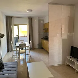 Bonito Estudio En Bien Situado San Isidro (Tenerife)